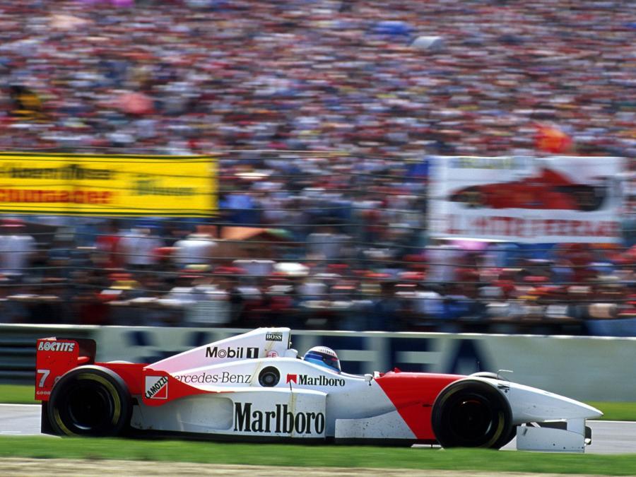  McLaren Mercedes-Benz MP4-11 1996 года  (фото 3 из 3)